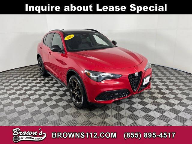 2025 Alfa Romeo Stelvio Intensa AWD