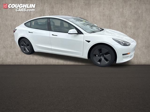 2021 Tesla Model 3 Standard Range Plus RWD