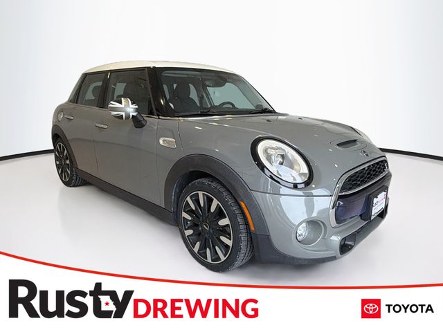 2016 MINI Cooper S 4-Door Hatchback FWD
