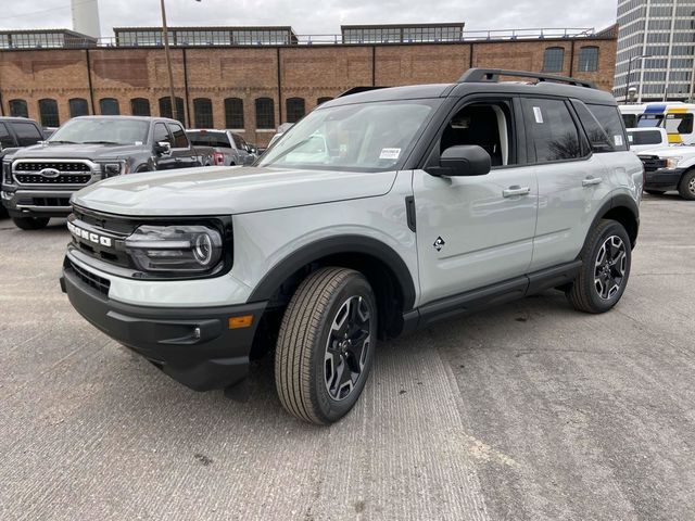 2024 Ford Bronco Sport Outer Banks 3