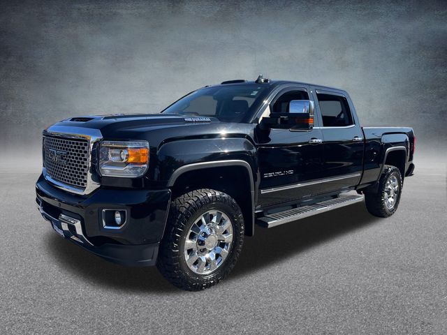 2017 GMC Sierra 2500HD Denali 12