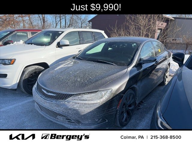 2015 Chrysler 200 S Sedan AWD