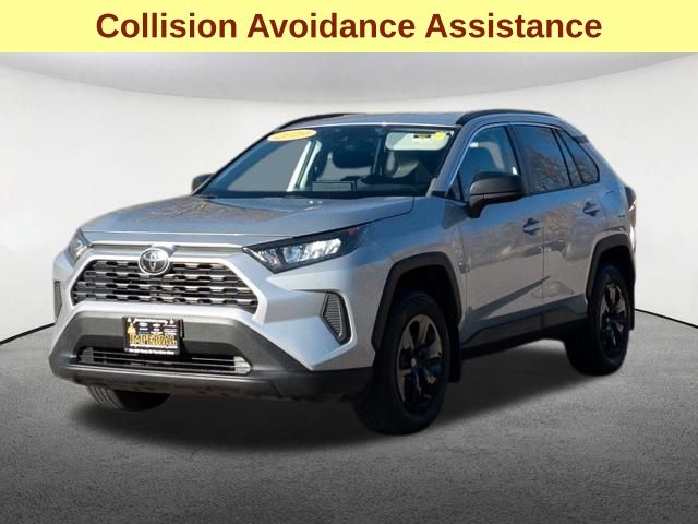 2019 Toyota RAV4 LE 7