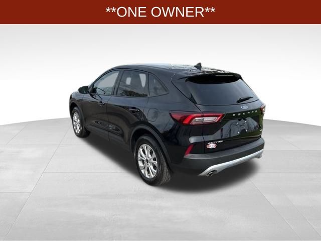 2025 Ford Escape Active photo