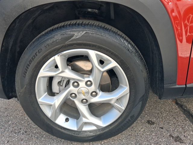 Used 2024 Chevrolet Trax SUV