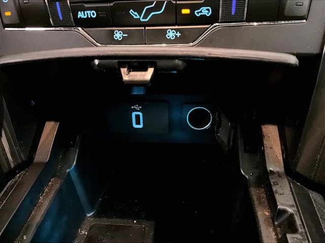 2017 Ford Explorer XLT Black at Subaru and VW of Moon Township