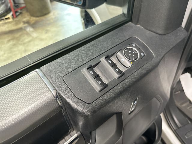 Used 2015 Silver Ford XLT image 17