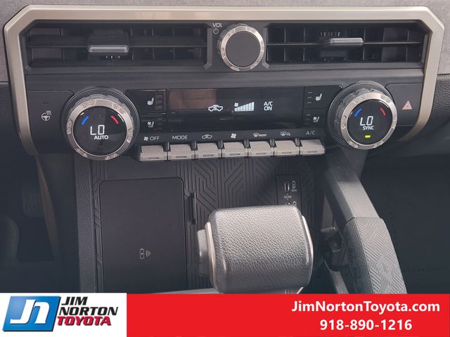 Used 2025 Toyota Tacoma Hybrid Truck