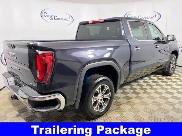 2024 GMC Sierra 1500 SLT photo