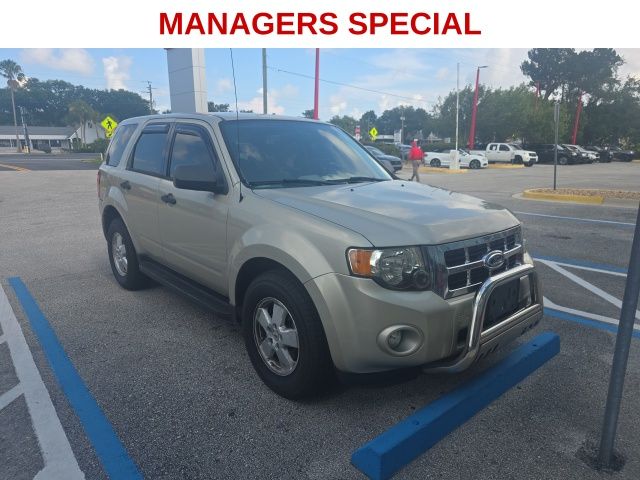 Gold Leaf Metallic 2011 Ford Escape SUV / Crossover All-Wheel Drive 6-Speed Automatic