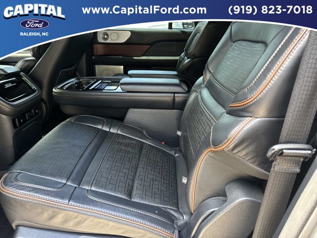 Used 2024 Silver Lincoln Black Label image 18