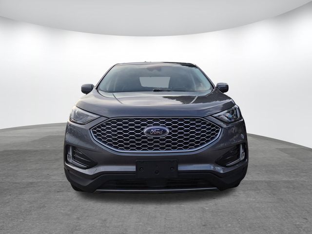 Used 2024 Ford Edge SUV
