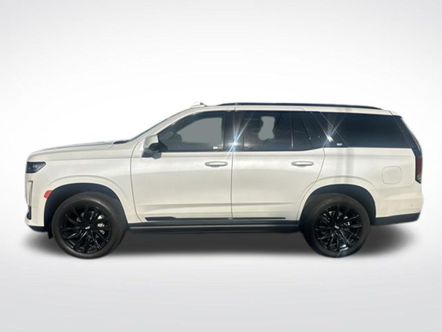 Crystal White Tricoat 2024 Cadillac Escalade SUV / Crossover Four-Wheel Drive Automatic