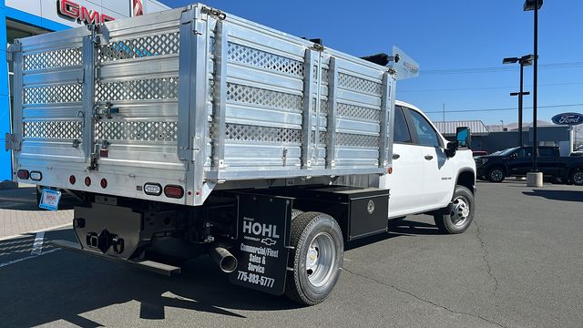 2024 Chevrolet Silverado 3500HD Work Truck 2