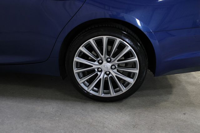 Used 2020  Cadillac Premium Luxury image 36