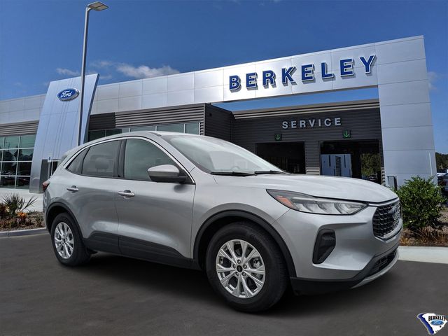 Silver Metallic 2024 Ford Escape SUV / Crossover Front-Wheel Drive 8-Speed Automatic