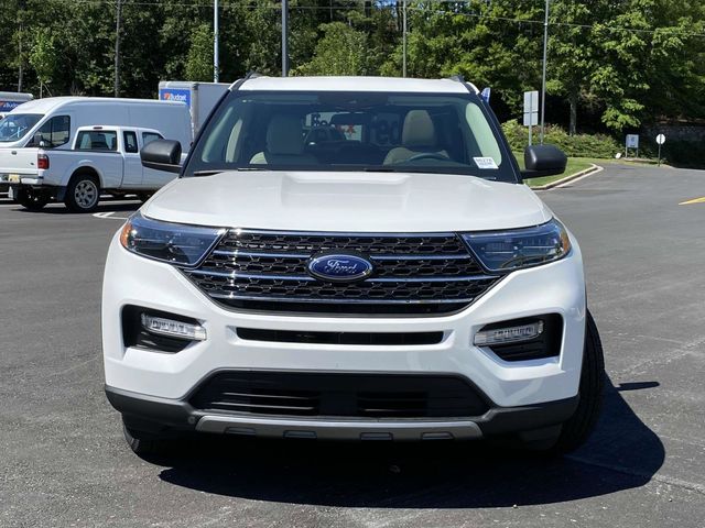 2024 Ford Explorer XLT 2