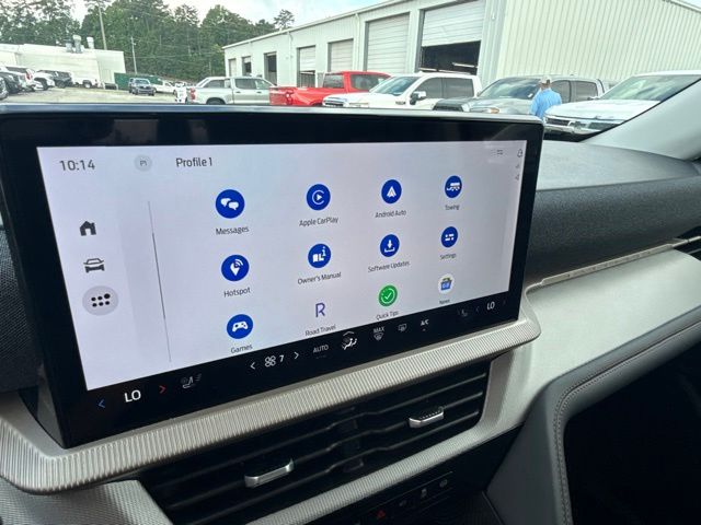 2025 Ford Explorer Active:B02485