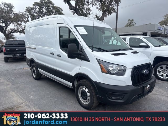 2023 Ford Transit-250
