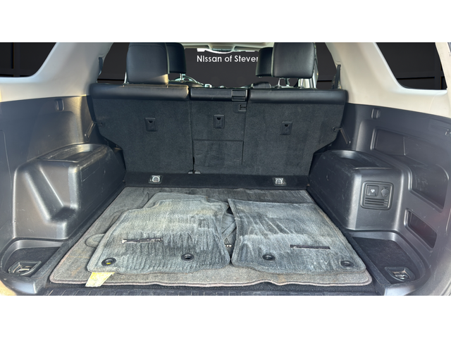 Used 2013 Classic Silver Metallic Toyota SR5 image 25