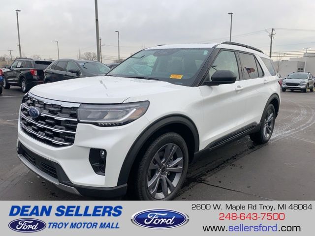 2026 Ford Explorer Active AWD