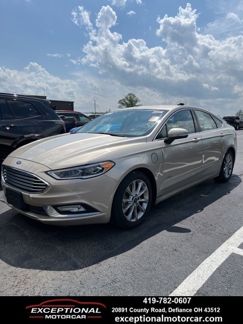 White Gold Metallic 2017 Ford Fusion Energi SE Luxury Sedan Front-Wheel Drive Continuously Variable Transmission