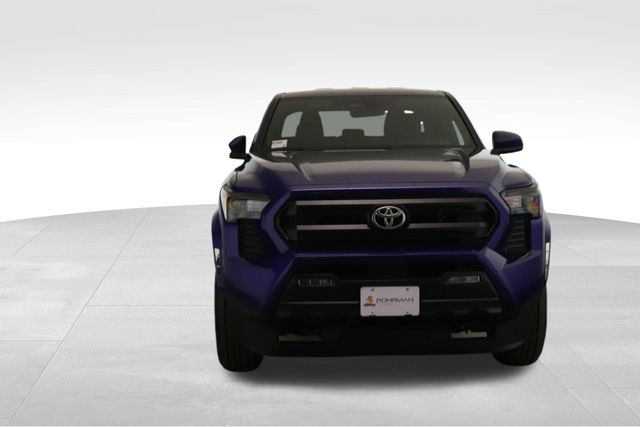 2025 Toyota Tacoma SR5 photo