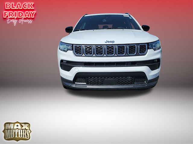 2024 Jeep Compass Latitude Lux 2