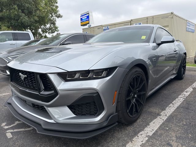 Silver Metallic 2025 Ford Mustang GT Fastback RWD Coupe Rear-Wheel Drive 6-Speed Manual