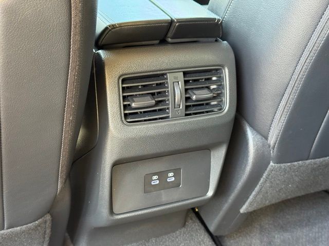 Used 2025 Nissan Rogue SUV