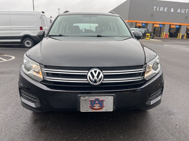 2015 Volkswagen Tiguan S 2