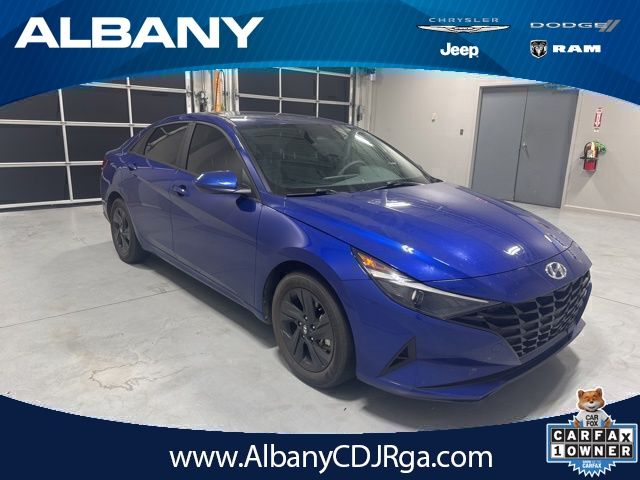 Intense Blue 2023 Hyundai Elantra SEL FWD Sedan Front-Wheel Drive Continuously Variable Transmission