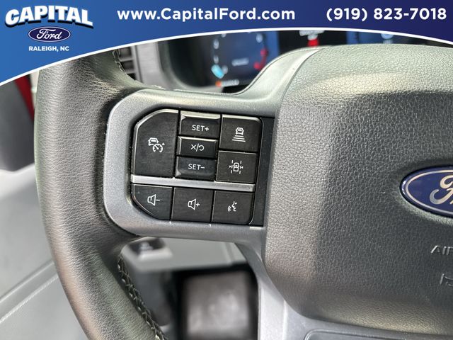 Used 2025 Red Ford XLT image 21