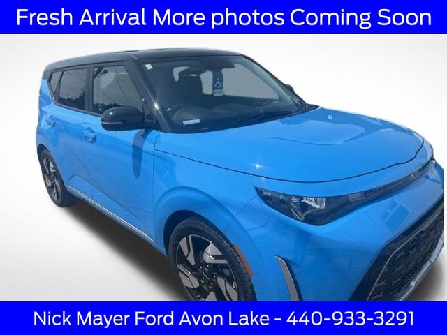 Surf Blue w/Black Roof 2023 Kia Soul SUV / Crossover Front-Wheel Drive Continuously Variable Transmission
