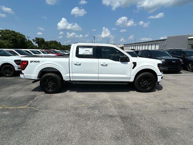 New 2026 White Ford XLT image 2