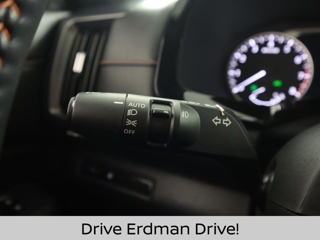 Used 2023 Nissan Pathfinder SUV