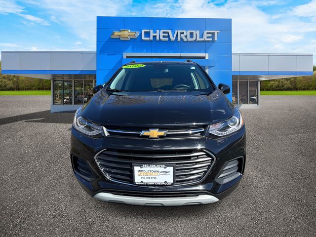 2022 Chevrolet Trax - Image 2