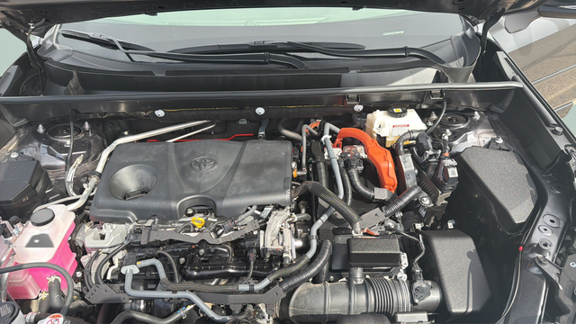 used 2021 Toyota RAV4 Hybrid car, priced at $31,537