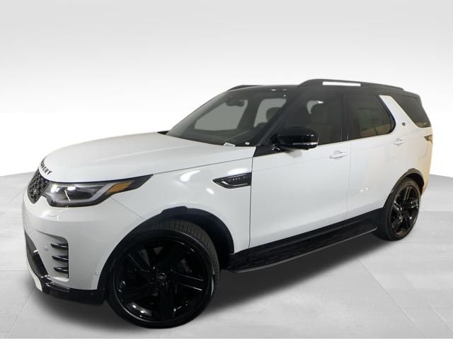 2025 Land Rover Discovery Dynamic SE 2