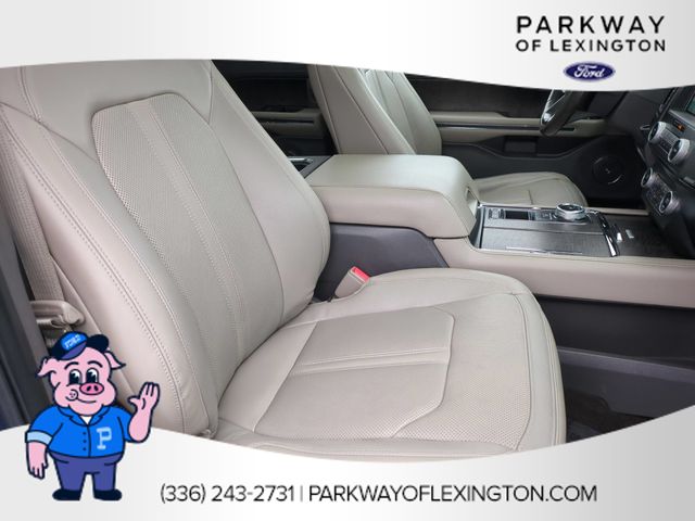 Used 2018 Blue Ford Limited image 36