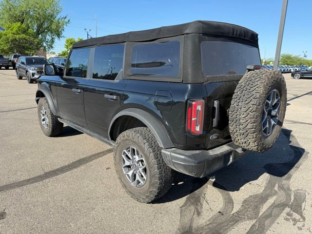 2022 Black Metallic Ford Bronco Badlands 4X4 SUV
