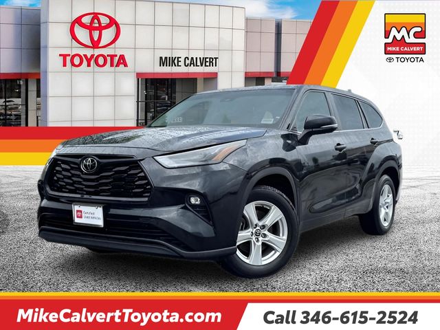 Midnight Black Metallic 2024 Toyota Highlander SUV / Crossover Front-Wheel Drive 8-Speed Automatic