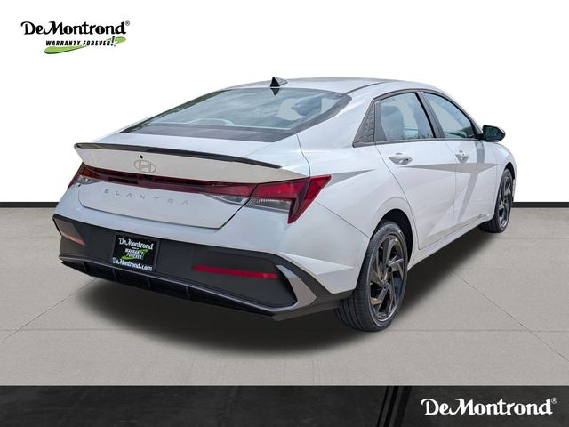 2026 Hyundai Elantra SEL Sport - 4