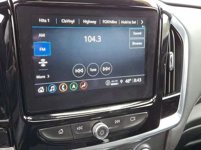 2022 Chevrolet Traverse LT Leather photo