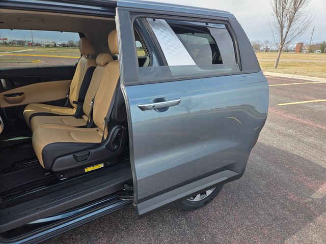 2024 Kia Carnival MPV EX