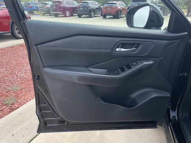 Used 2024 Nissan Rogue SUV