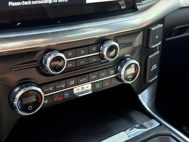 Used 2021 Black Ford Lariat image 28