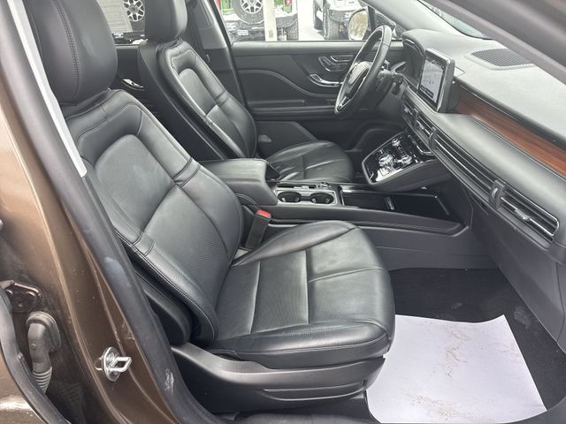 Certified Used 2022 Brown Lincoln Reserve image 28