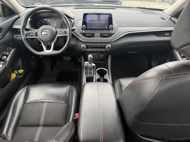 2023 Nissan Altima 2.5 SR White at Central Houston Nissan