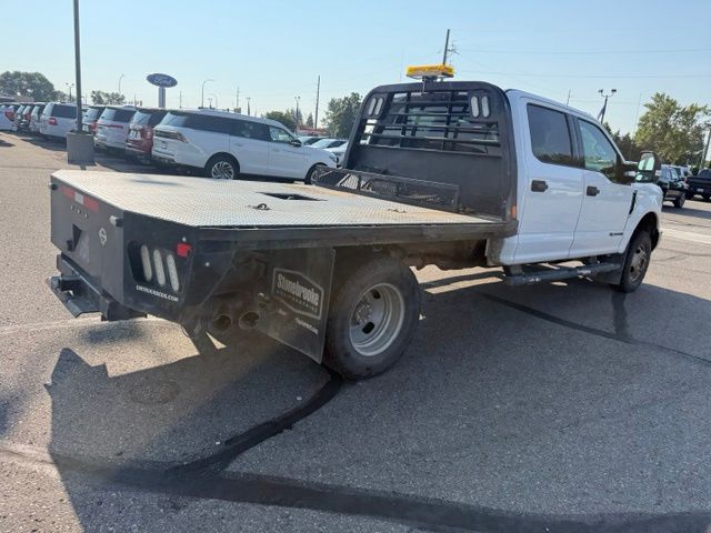 2018 Oxford White Ford Super Duty F-350 DRW XLT DRW 4X4 Chassis